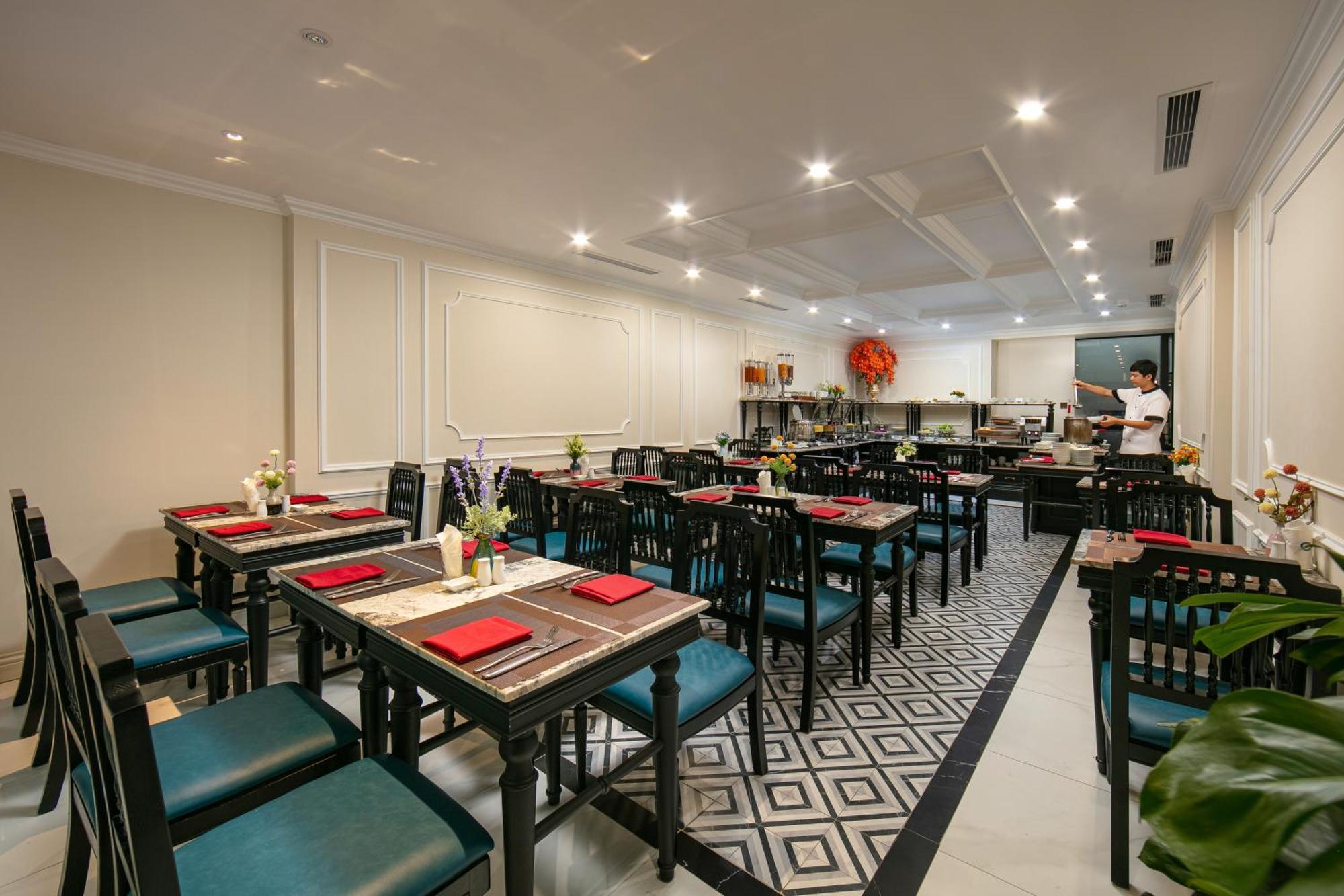 Amira Hotel Ханой Екстериор снимка